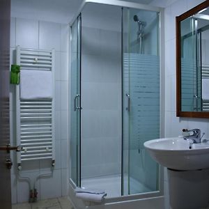 Large Single Room